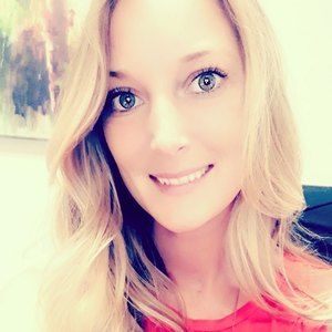 Meet your Posher, Kayce